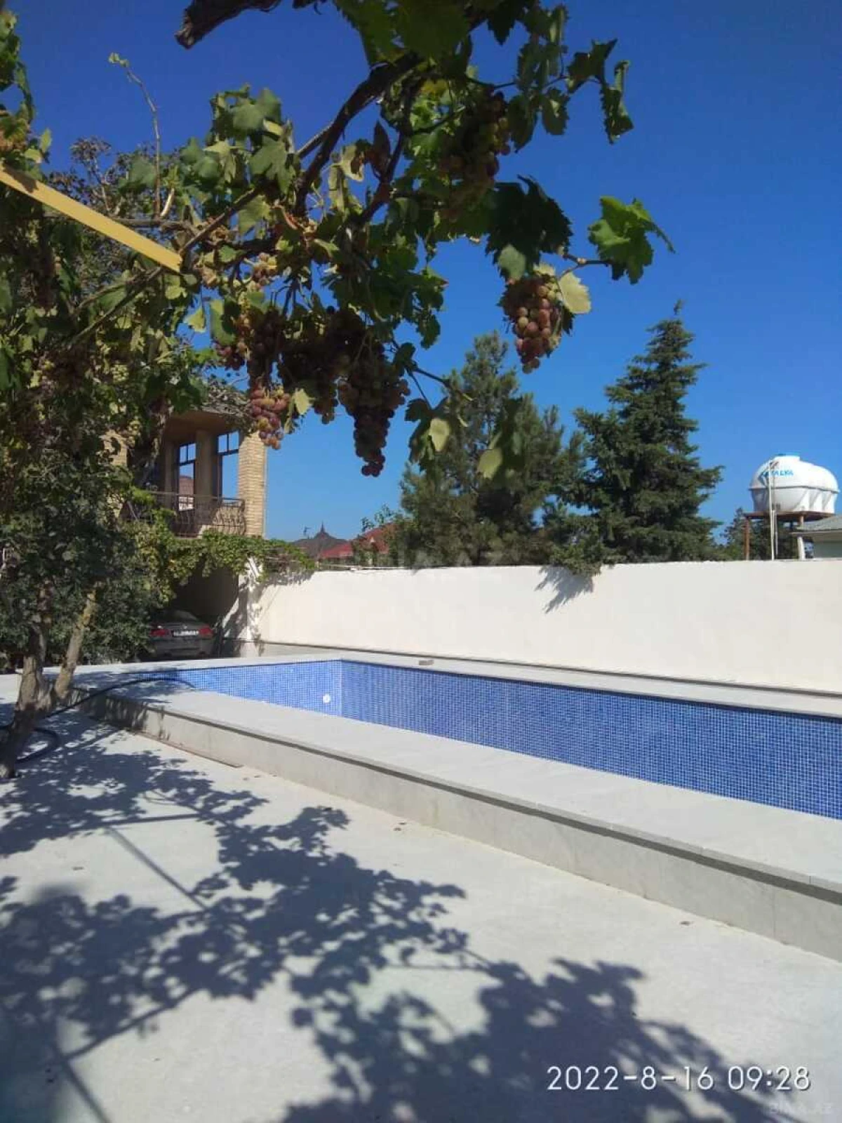 Satılır 7 otaqlı həyət evi 350 m²