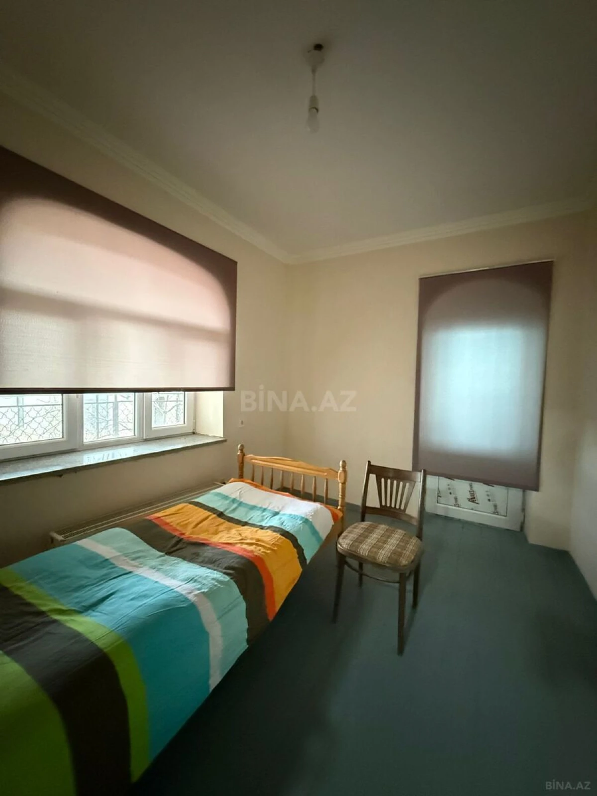 Satılır 7 otaqlı həyət evi 350 m²