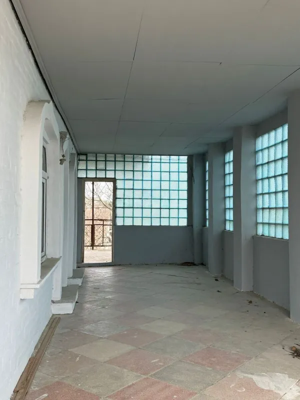 Satılır 7 otaqlı həyət evi 350 m²