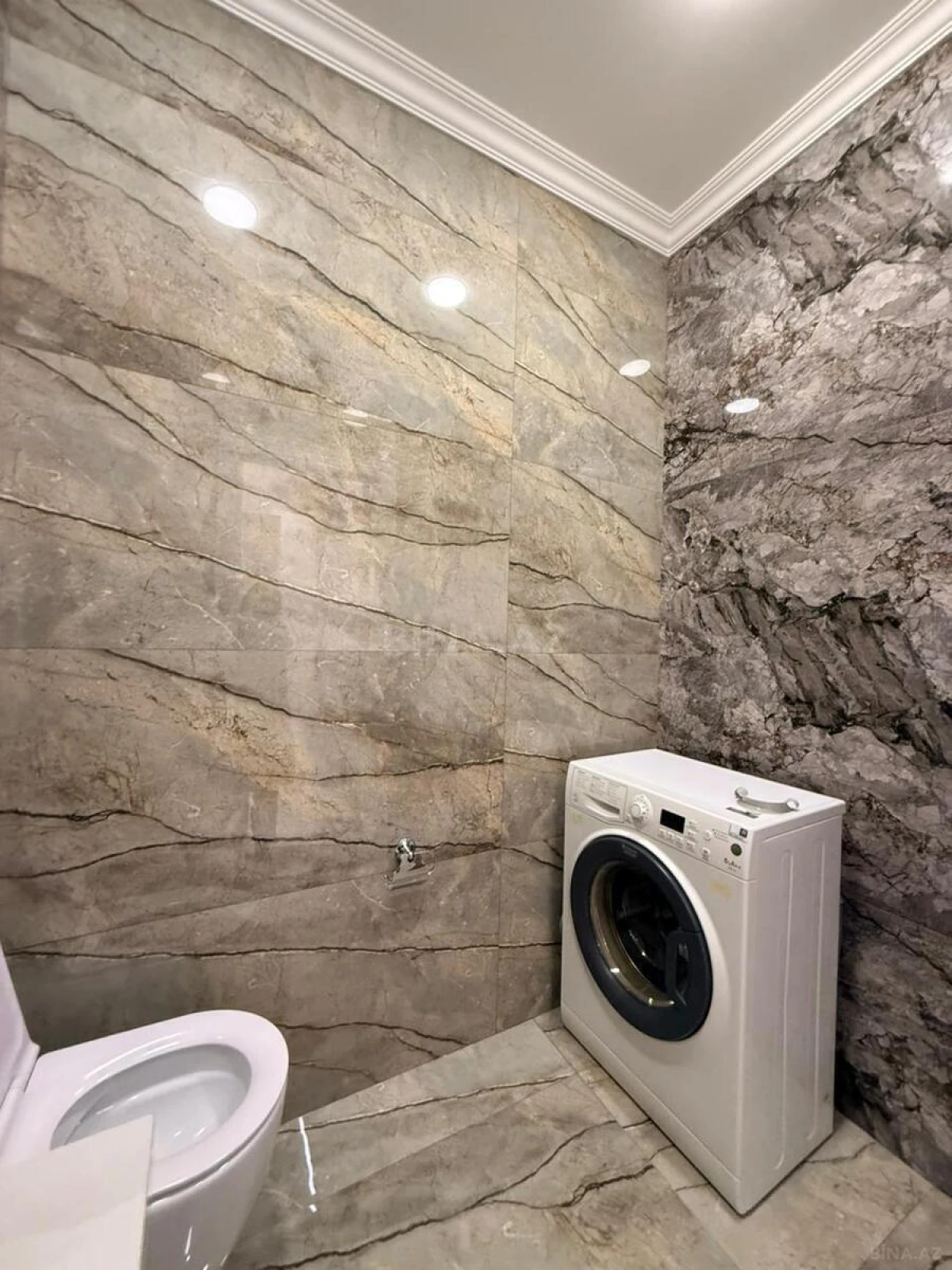 Kirayə verilir 3 otaqlı mənzil 147 m²