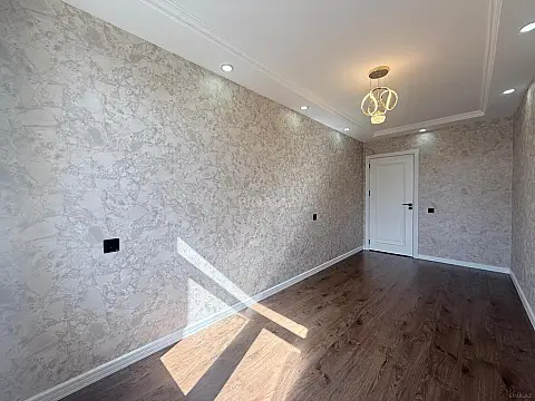 Satılır 2 otaqlı mənzil 45 m²