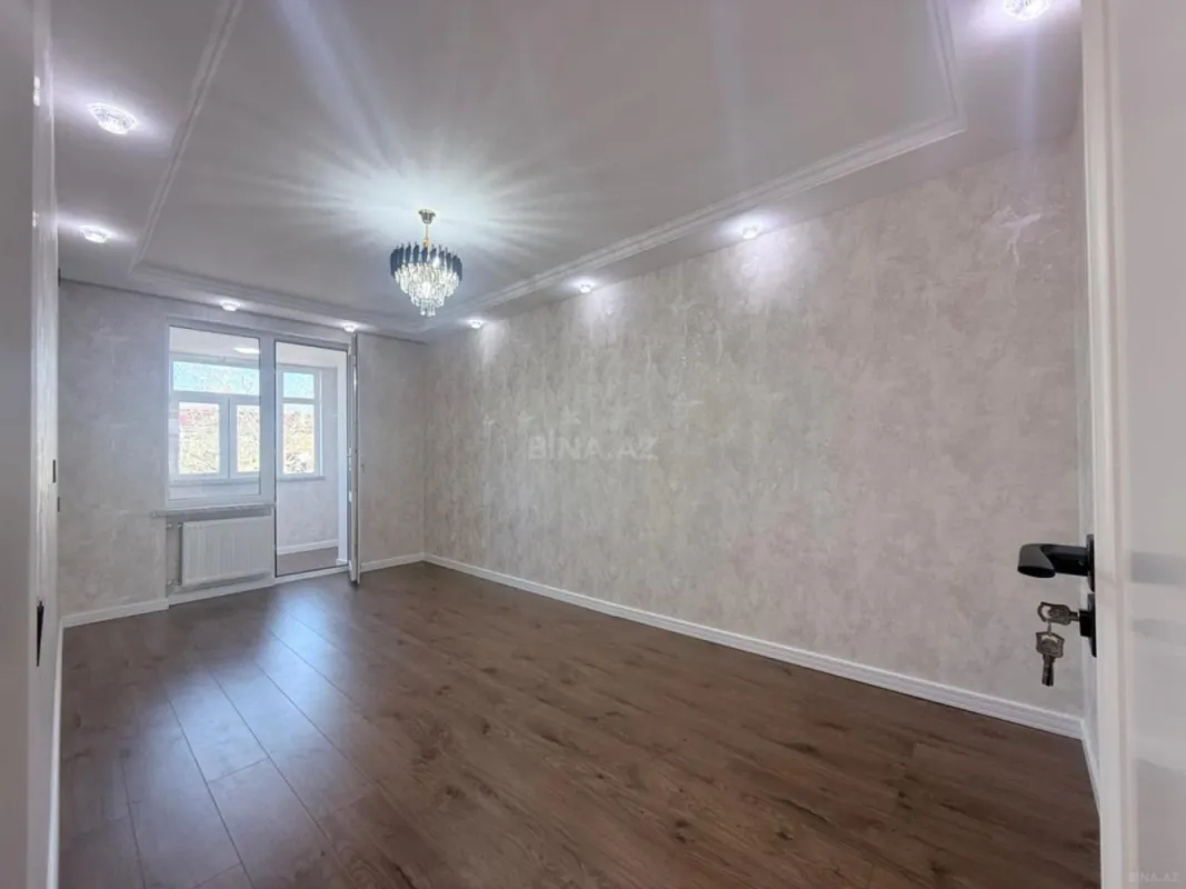 Satılır 2 otaqlı mənzil 45 m²