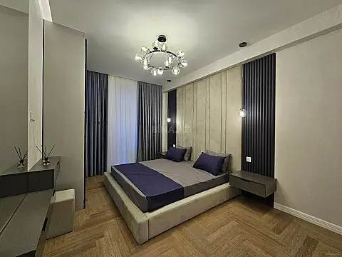 Satılır 3 otaqlı mənzil 120 m²