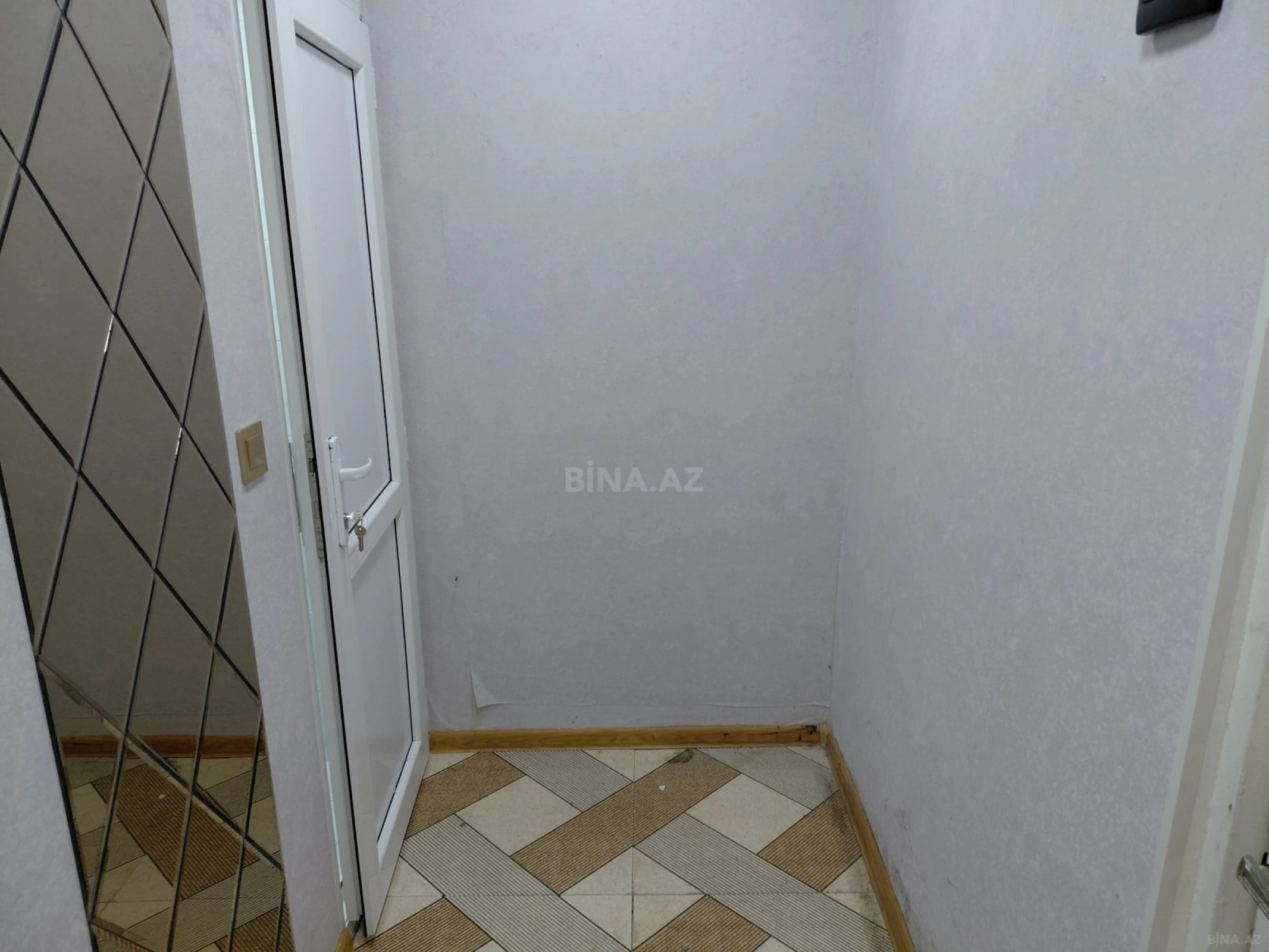Kirayə verilir 2 otaqlı mənzil 38 m²