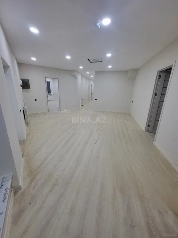 Kirayə verilir 9 otaqlı ofis 476 m²