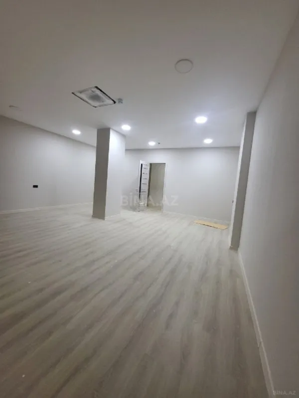 Kirayə verilir 9 otaqlı ofis 476 m²