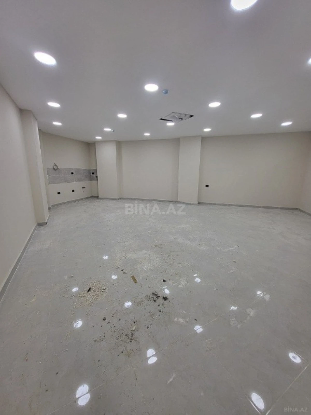 Kirayə verilir 9 otaqlı ofis 476 m²