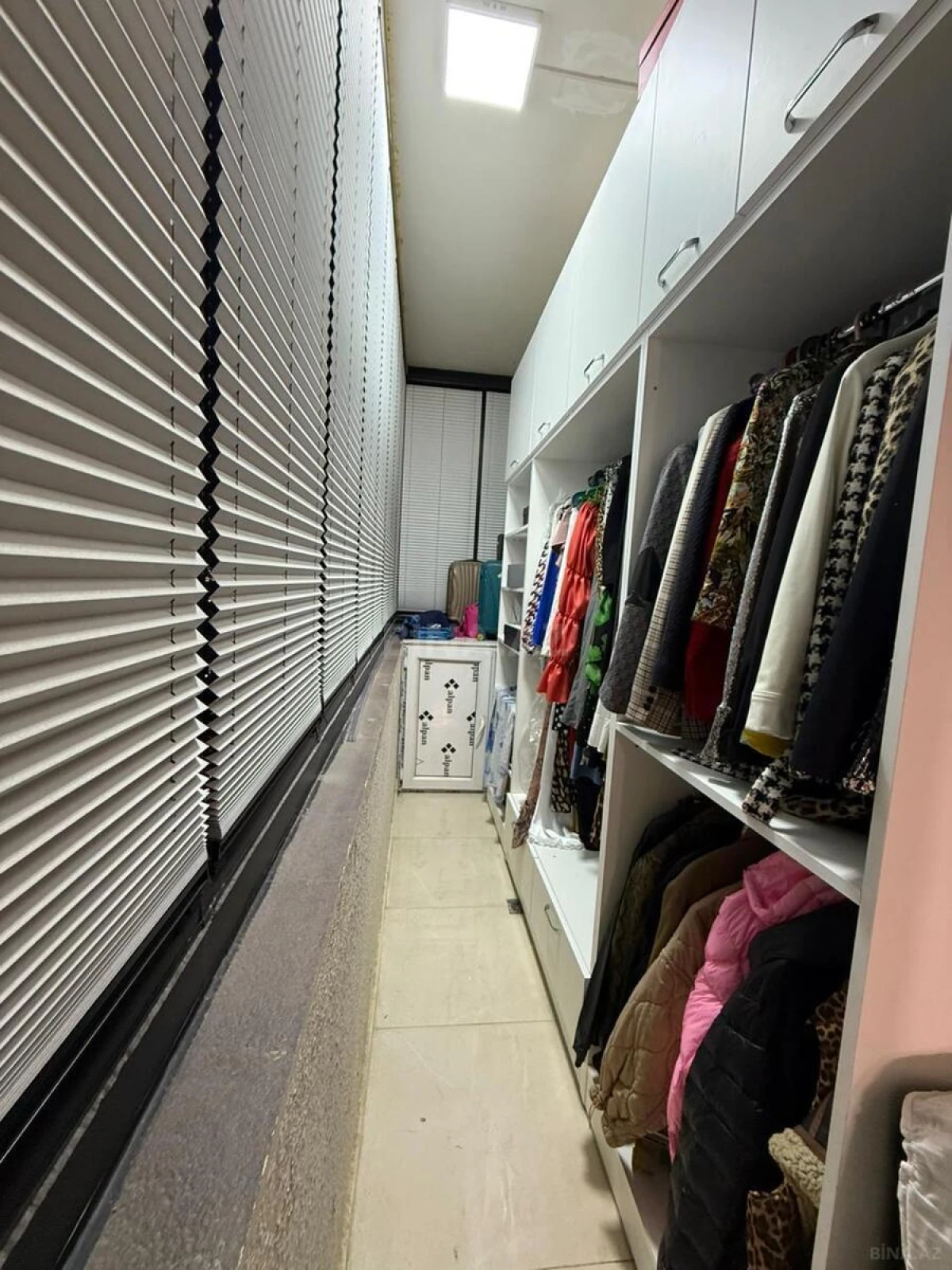 Satılır 3 otaqlı mənzil 105 m²