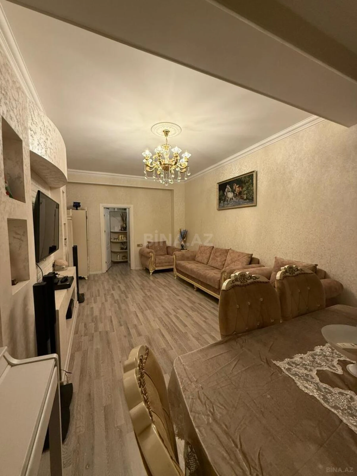 Satılır 3 otaqlı mənzil 105 m²