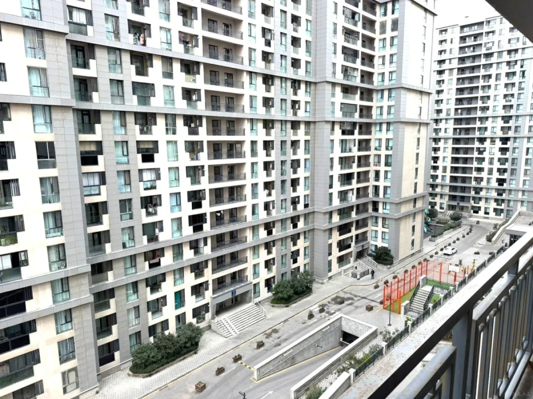 Kirayə verilir 2 otaqlı mənzil 59 m²