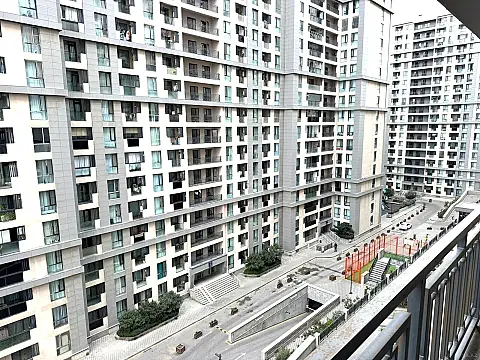 Kirayə verilir 2 otaqlı mənzil 59 m²