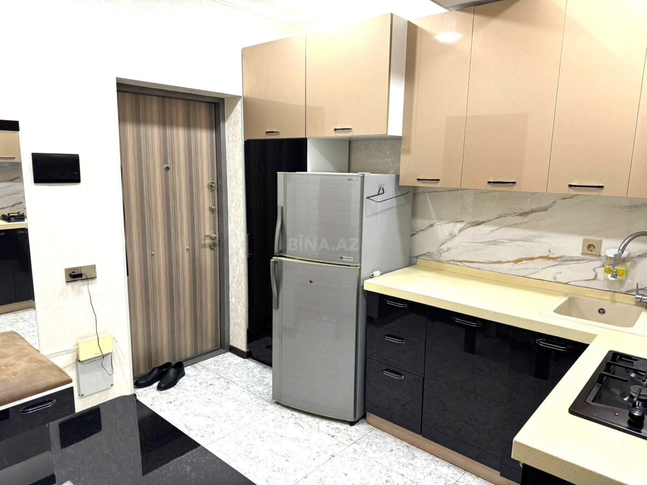 Kirayə verilir 2 otaqlı mənzil 59 m²
