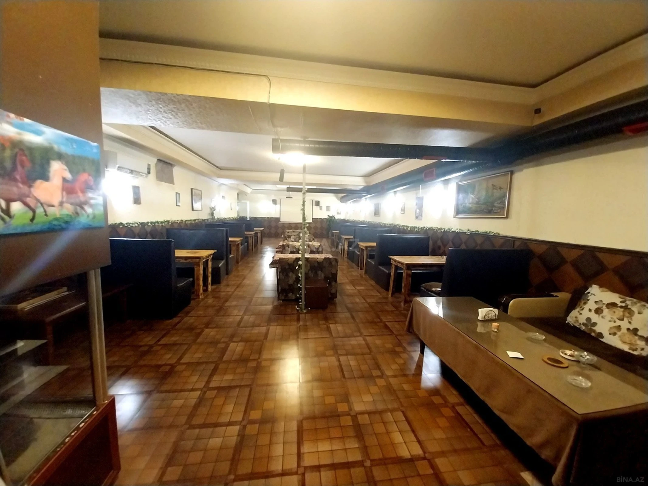 Kirayə verilir obyekt 300 m²