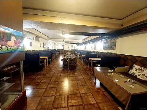 Kirayə verilir obyekt 300 m²