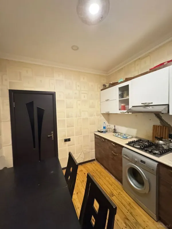 Satılır 2 otaqlı mənzil 60 m²