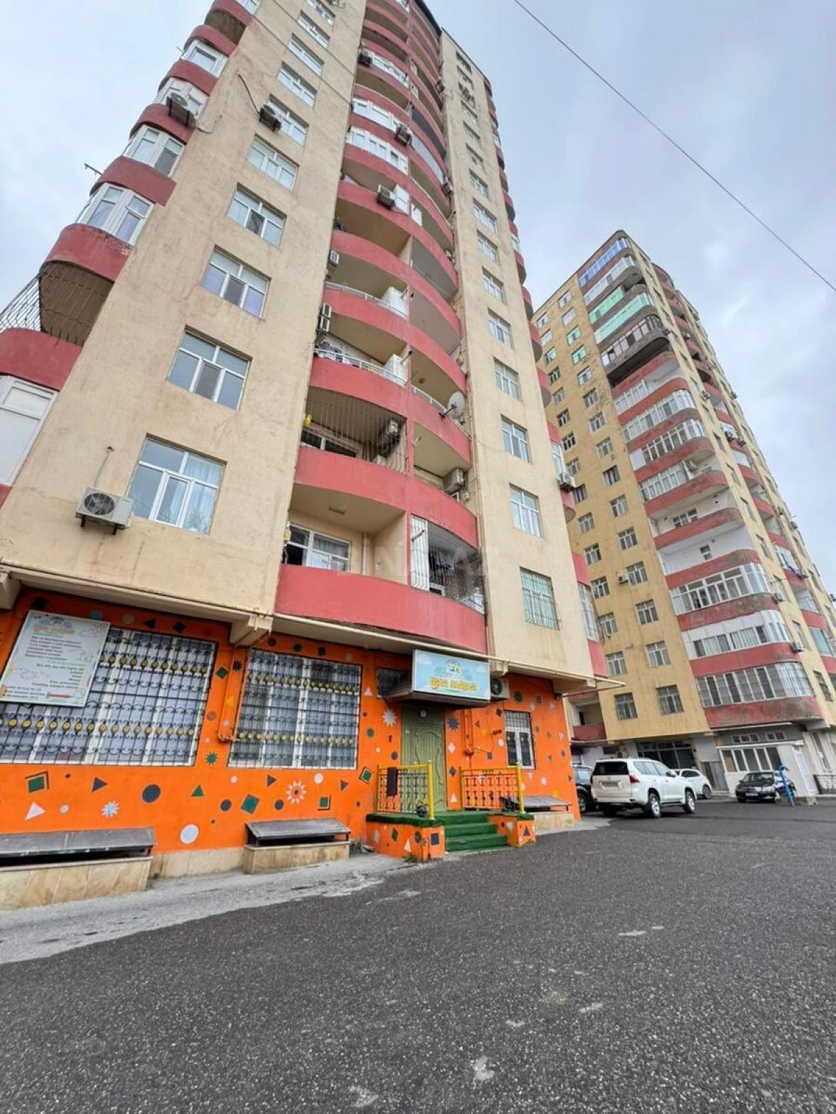 Satılır 2 otaqlı mənzil 60 m²