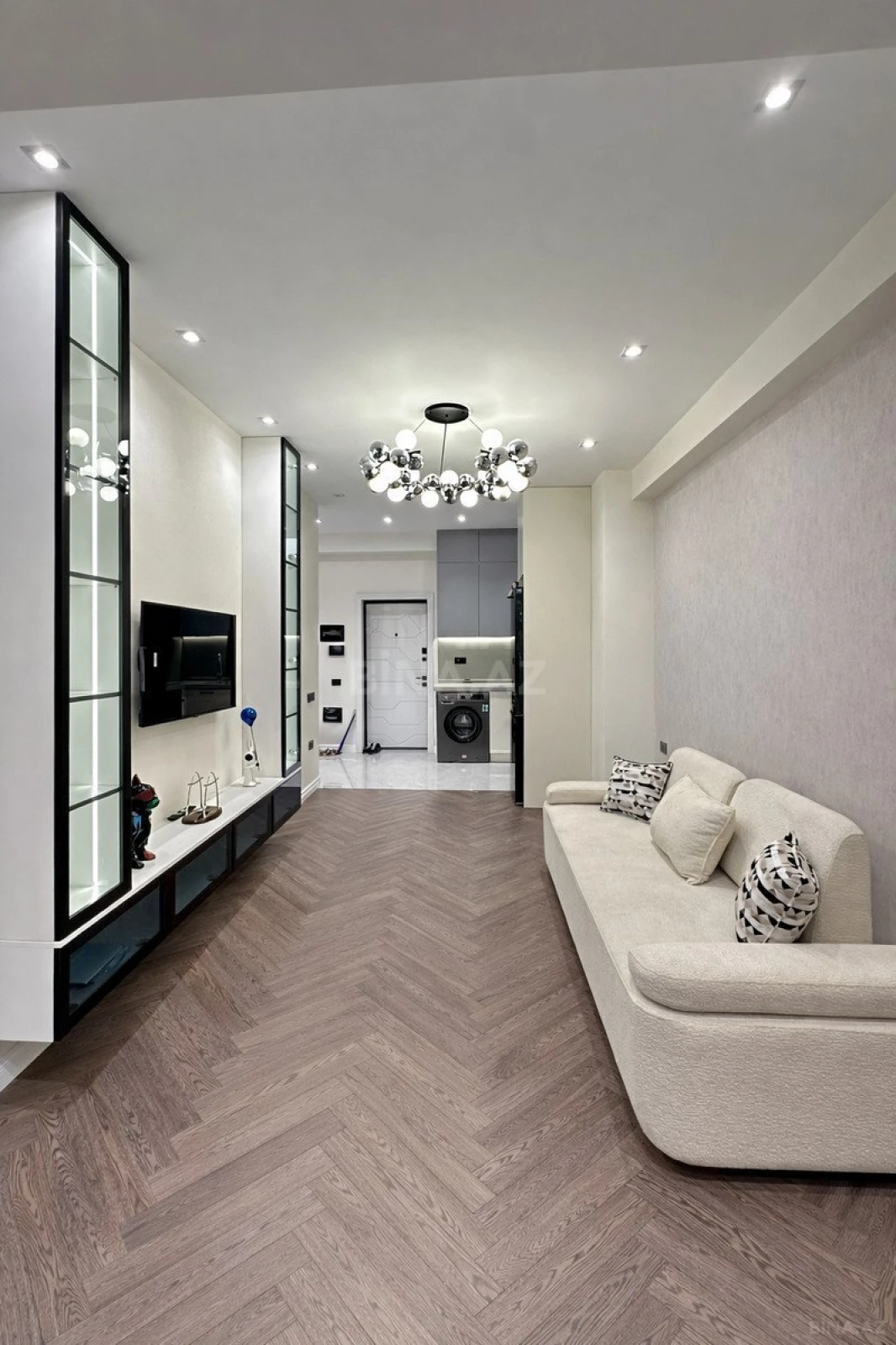 Satılır 2 otaqlı mənzil 60 m²