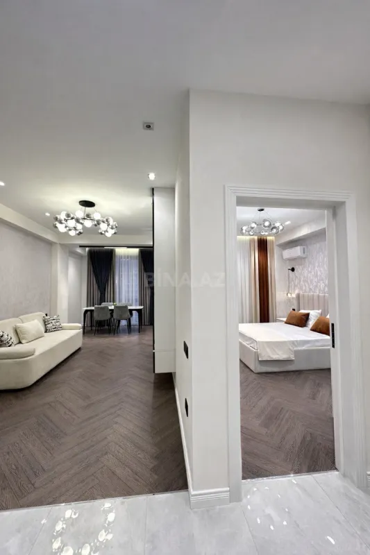 Satılır 2 otaqlı mənzil 60 m²