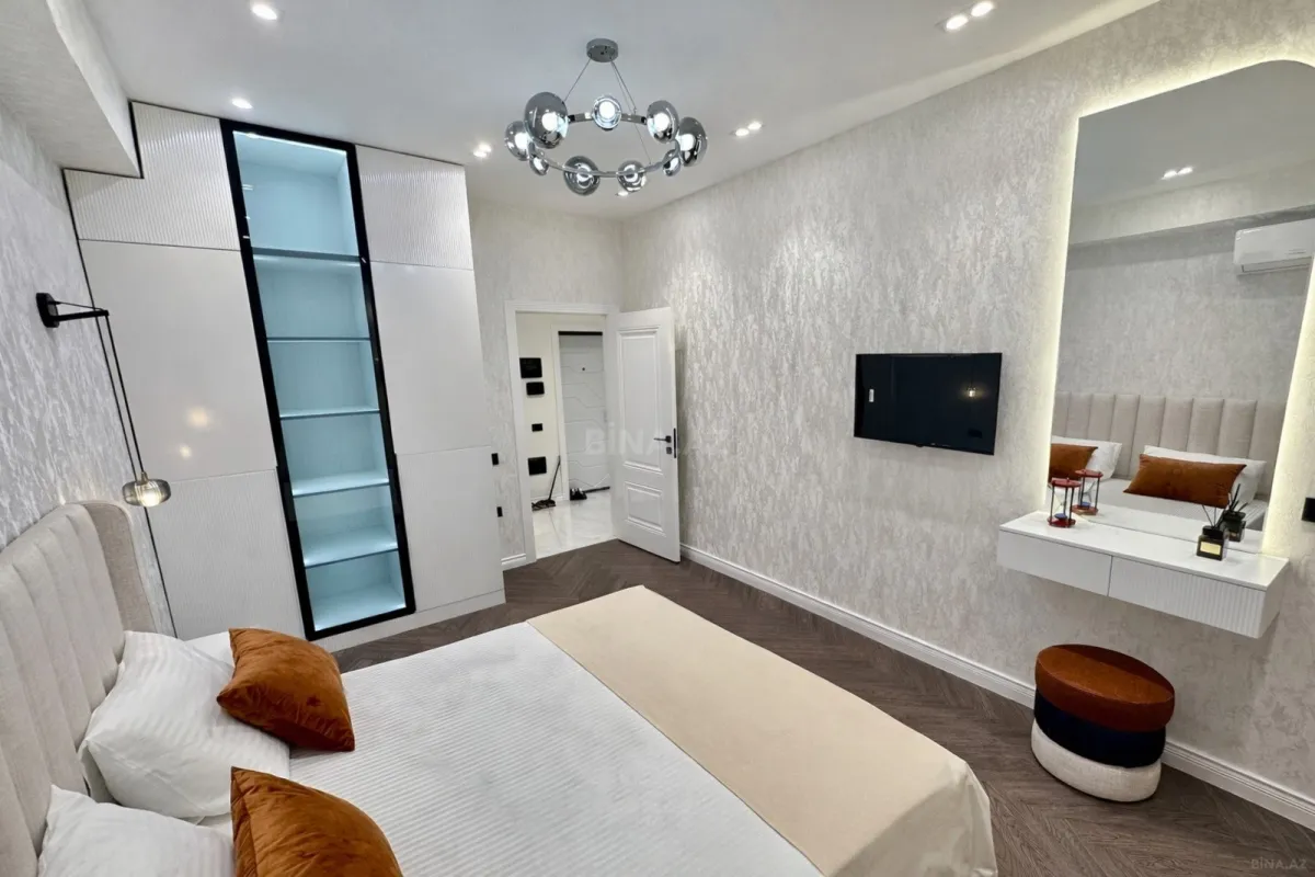 Satılır 2 otaqlı mənzil 60 m²