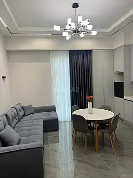 Satılır 2 otaqlı mənzil 52 m²
