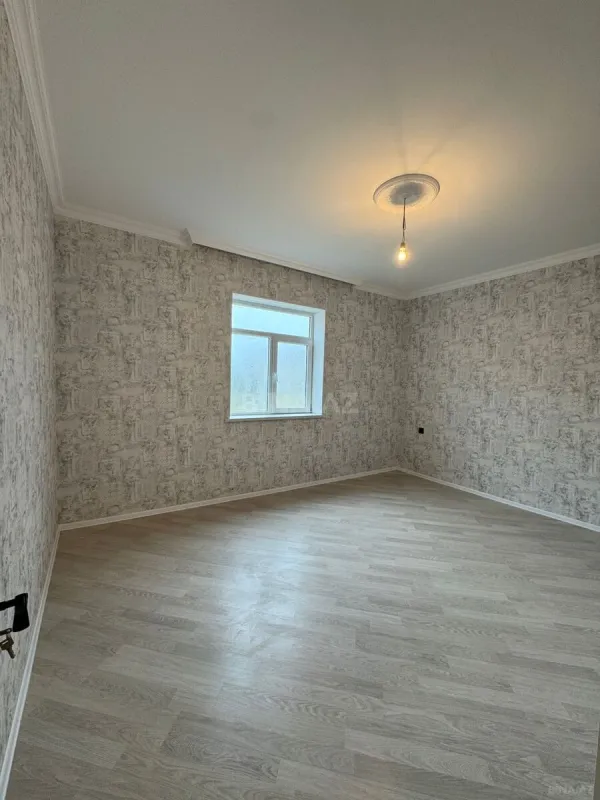 Satılır 3 otaqlı həyət evi 170 m²