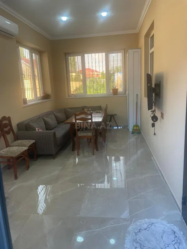 Satılır 4 otaqlı həyət evi 170 m²