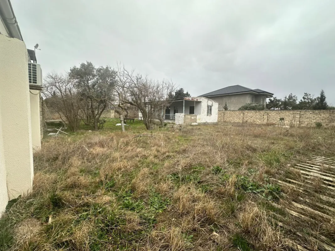 Satılır torpaq sahəsi 8 m²