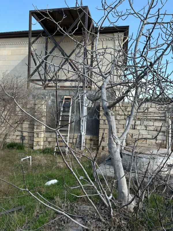 Satılır torpaq sahəsi 8 m²