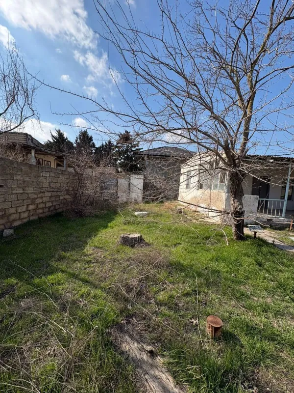 Satılır torpaq sahəsi 8 m²