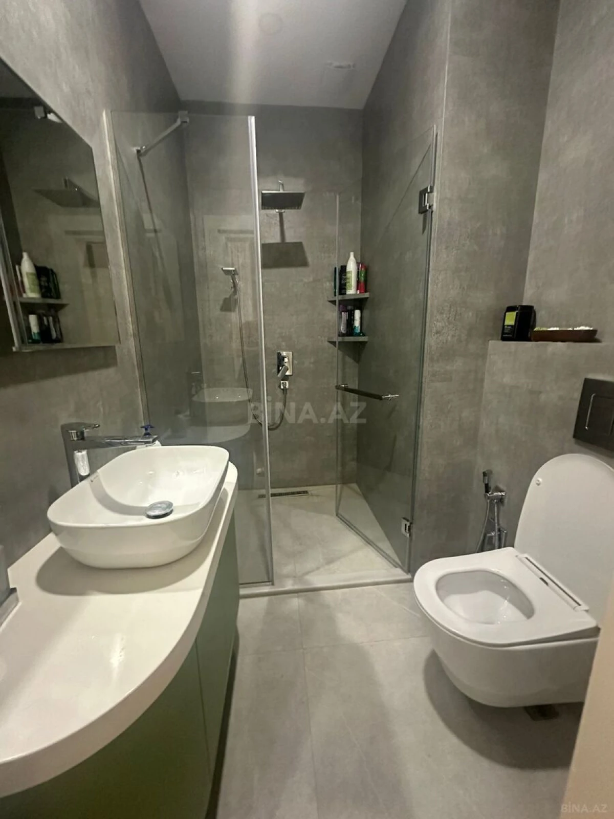 Kirayə verilir 2 otaqlı mənzil 74 m²