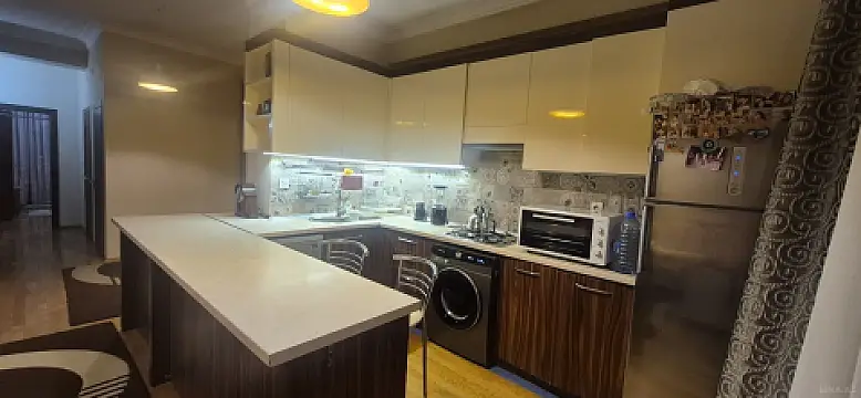 Satılır 3 otaqlı mənzil 80 m²