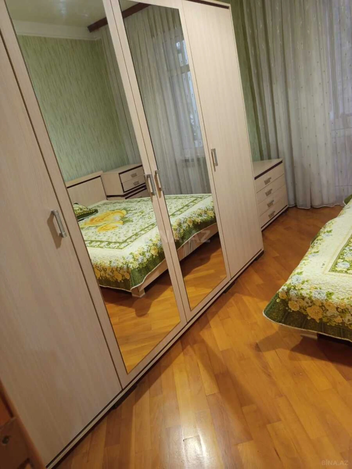 Satılır 2 otaqlı mənzil 59.9 m²