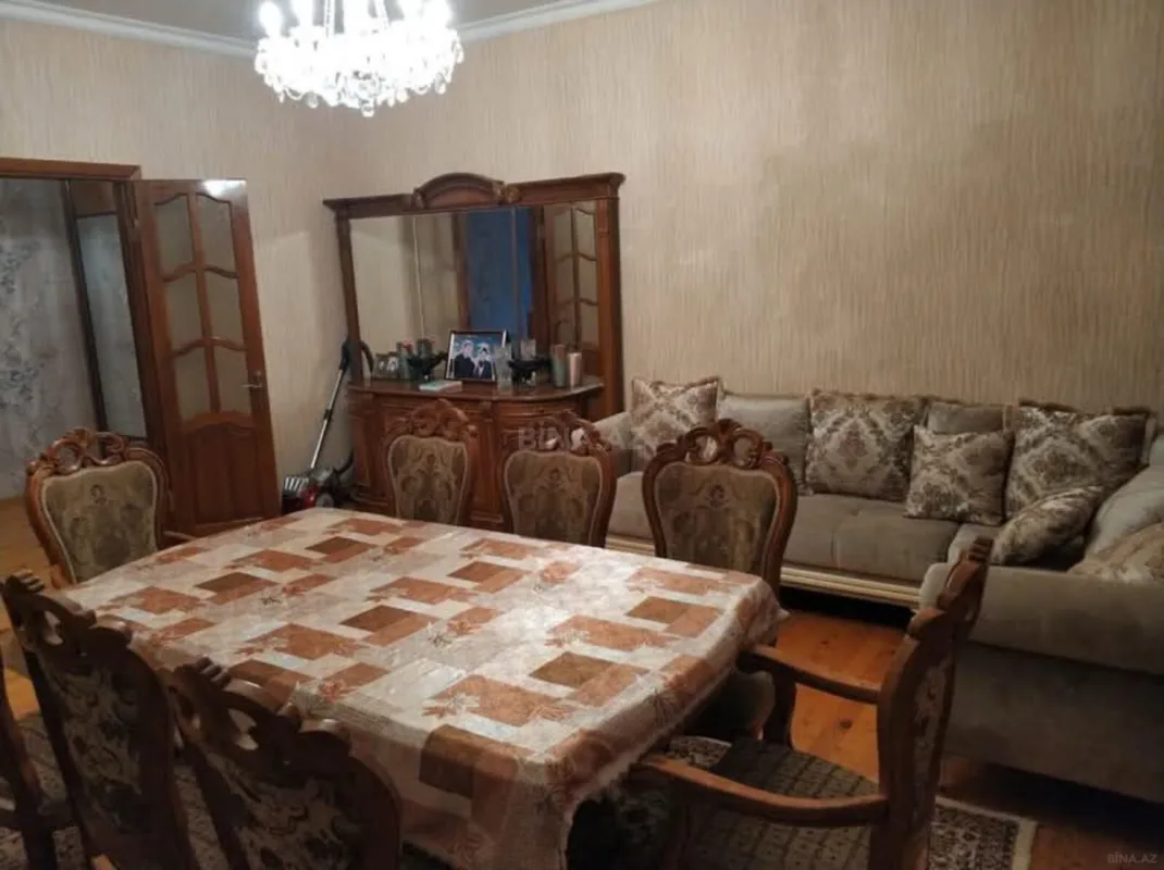 Kirayə verilir 3 otaqlı mənzil 120 m²