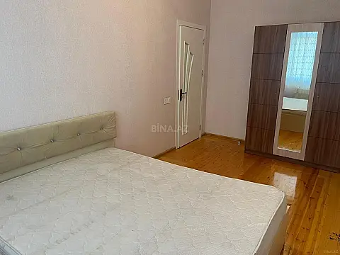 Kirayə verilir 2 otaqlı mənzil 64 m²