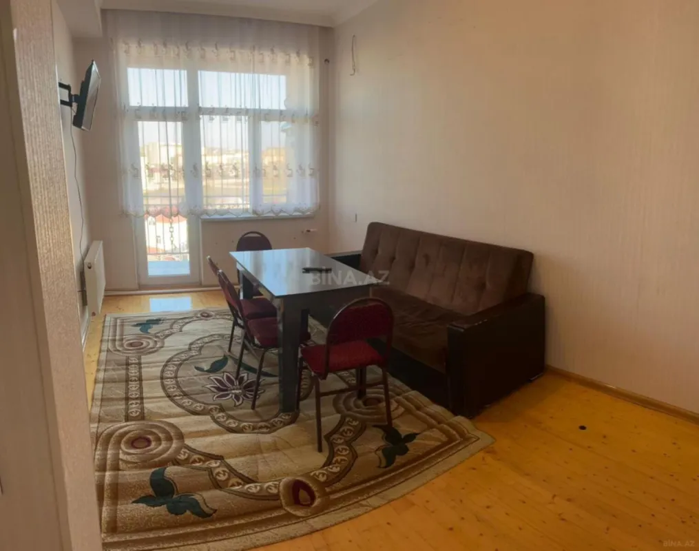 Kirayə verilir 2 otaqlı mənzil 64 m²