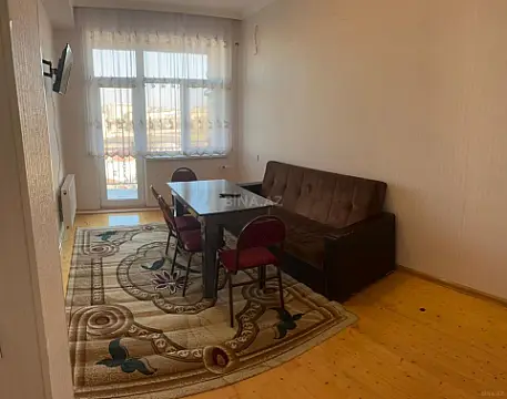 Kirayə verilir 2 otaqlı mənzil 64 m²