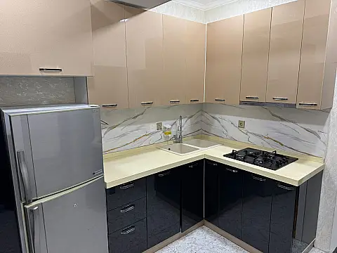 Kirayə verilir 2 otaqlı mənzil 55 m²