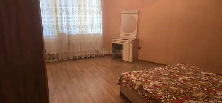 Kirayə verilir 3 otaqlı mənzil 120 m²