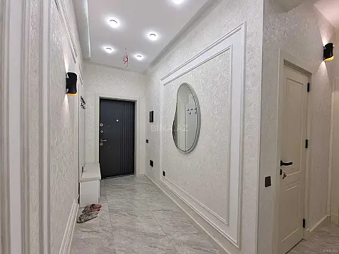 Kirayə verilir 2 otaqlı mənzil 65 m²