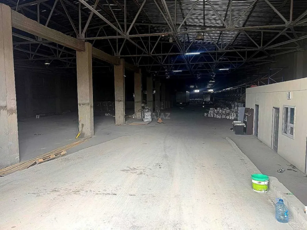 Kirayə verilir obyekt 3000 m²