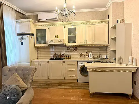 Kirayə verilir 3 otaqlı mənzil 85 m²