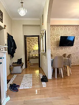 Kirayə verilir 3 otaqlı mənzil 85 m²