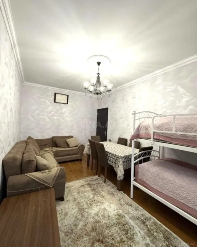 Satılır 2 otaqlı mənzil 65 m²