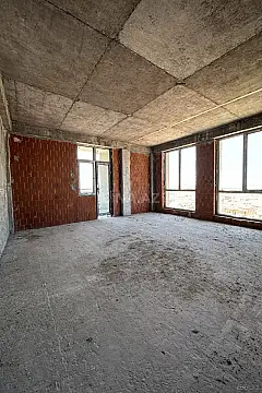 Satılır 3 otaqlı mənzil 140 m²