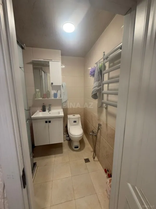 Satılır 4 otaqlı mənzil 110 m²