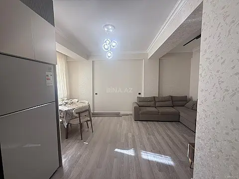 Satılır 4 otaqlı mənzil 110 m²