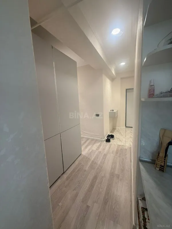 Satılır 4 otaqlı mənzil 110 m²