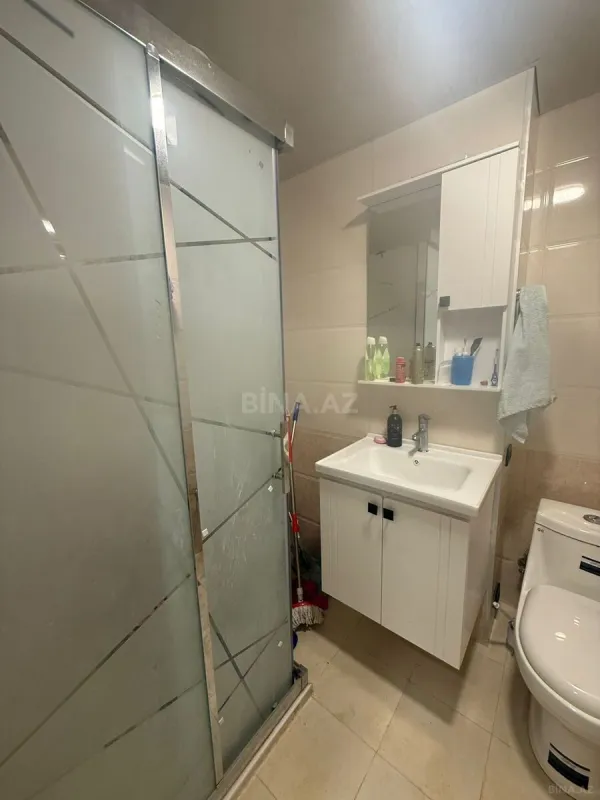 Satılır 4 otaqlı mənzil 110 m²