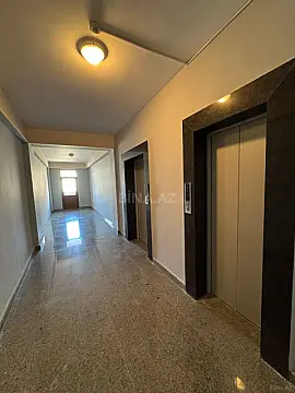 Satılır 3 otaqlı mənzil 107.6 m²