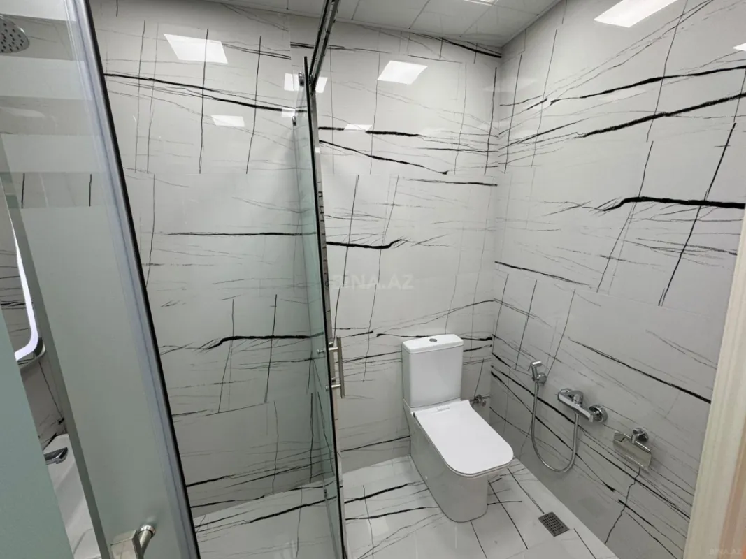 Satılır 3 otaqlı mənzil 107.6 m²